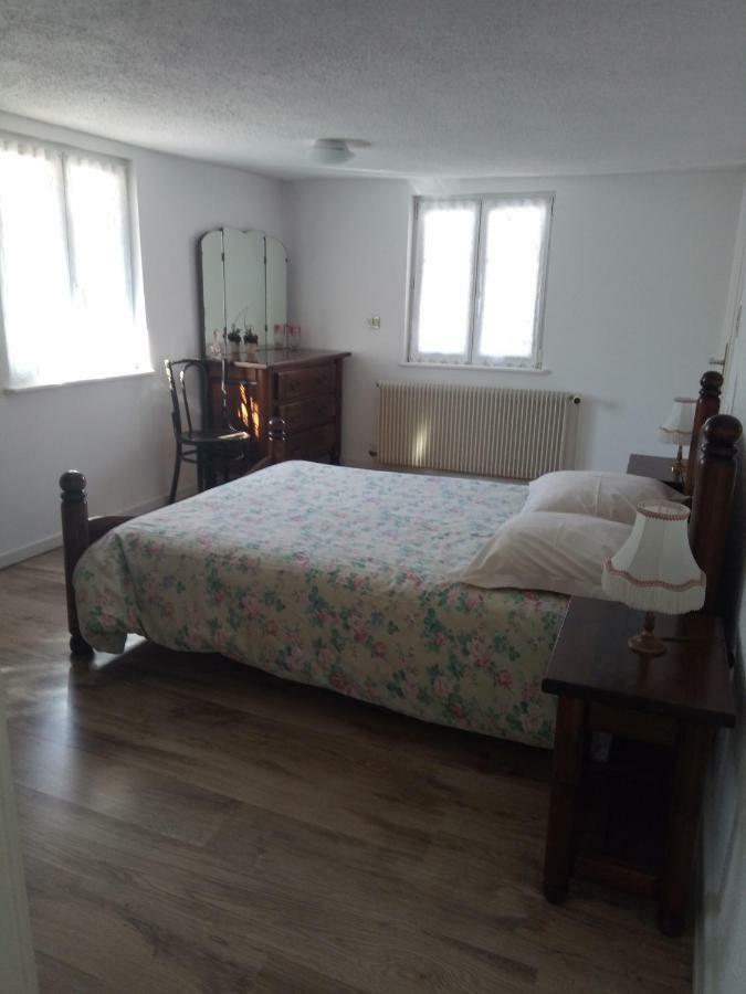 Location Alice Villa Ottrott Eksteriør bilde